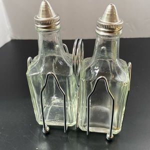 VTG oil & vinegar 6oz square glass cruet set w/ wire caddy stainless steel caps